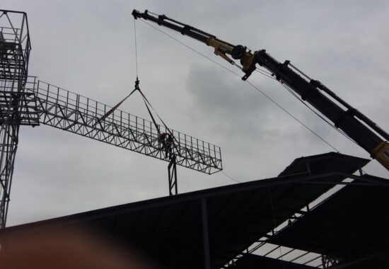 GÖNEN YENİLENEBİLİR ENERJİ - MAKİNE HATLARI