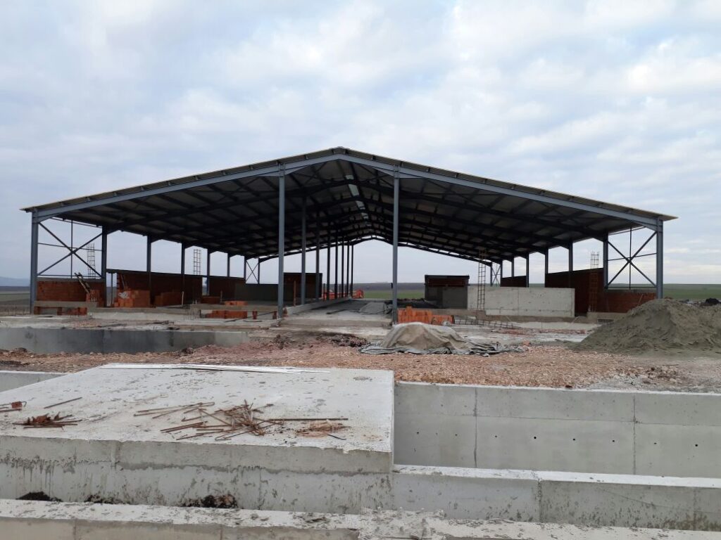 Demir Kardesler Sut Ciftlik 2