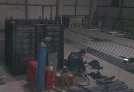 ÜSTÜNLER İNŞAAT - KALIP İMALATI