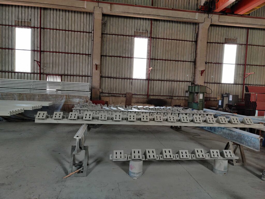 yikilmaz endustriyel ansan metal cephe Celik16 min optimized